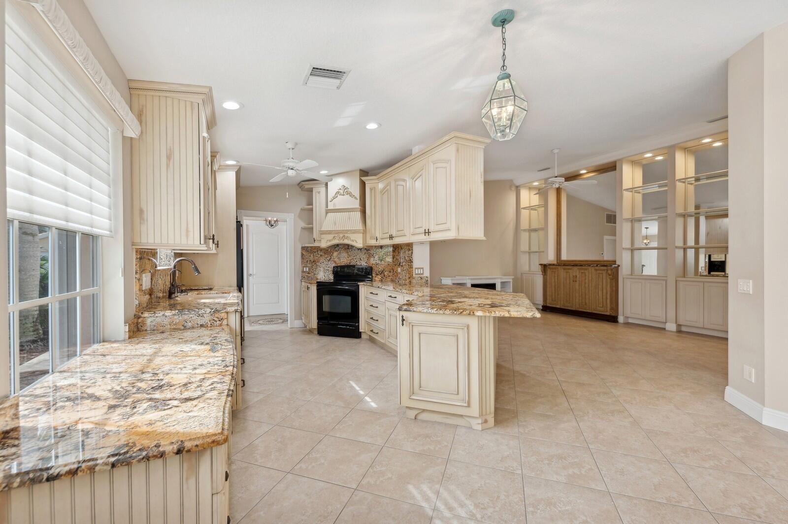 7061 Gila Lane