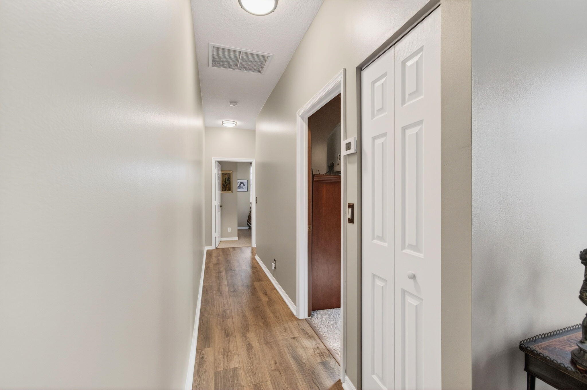 6253 Heliconia Road