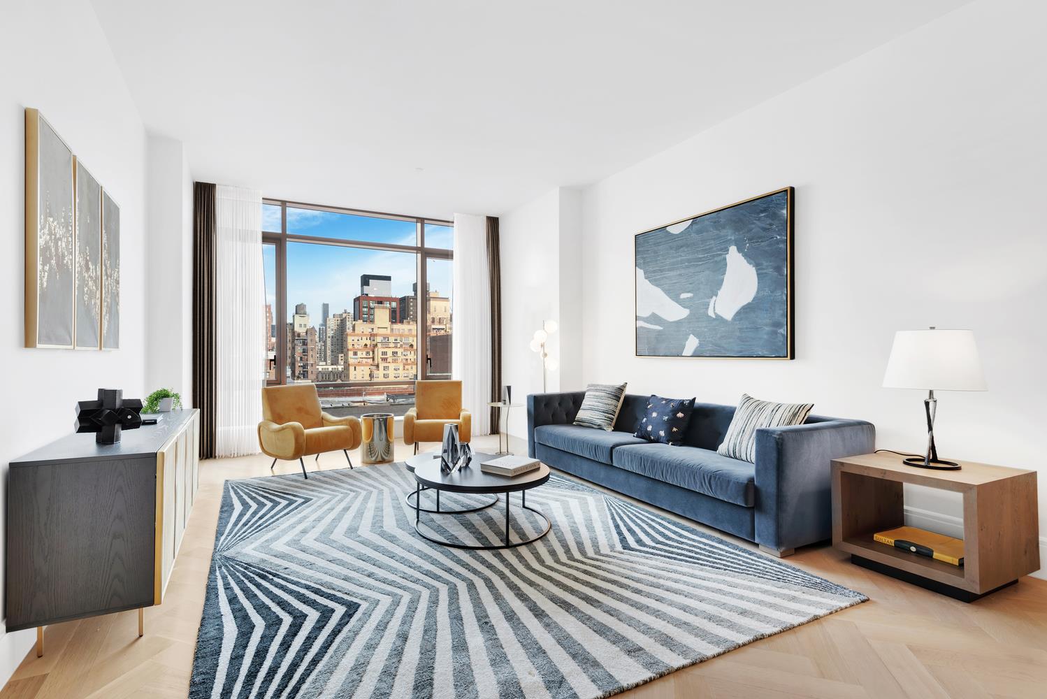 215 E 19TH Street 2E