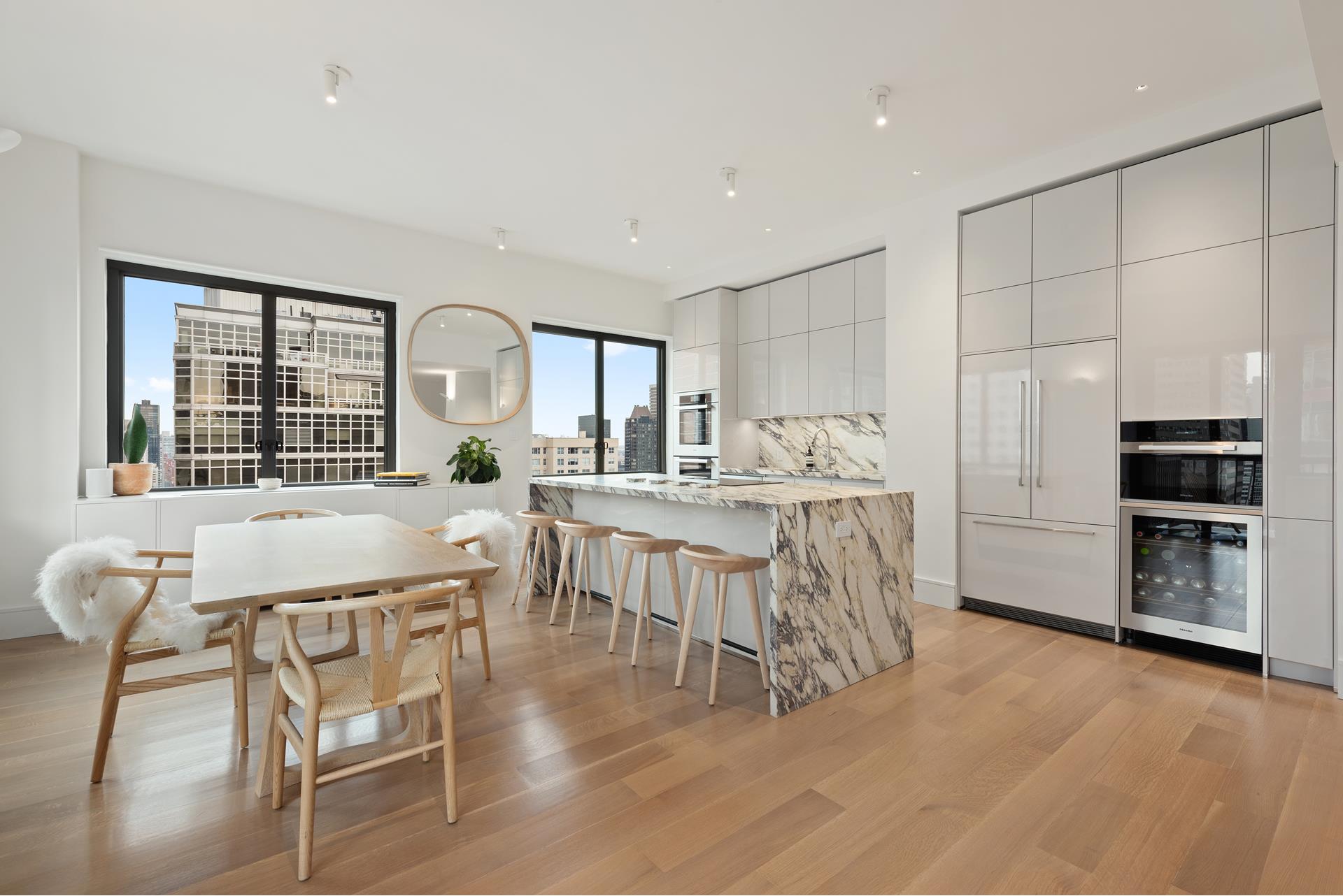 300 E 54TH Street PHGH