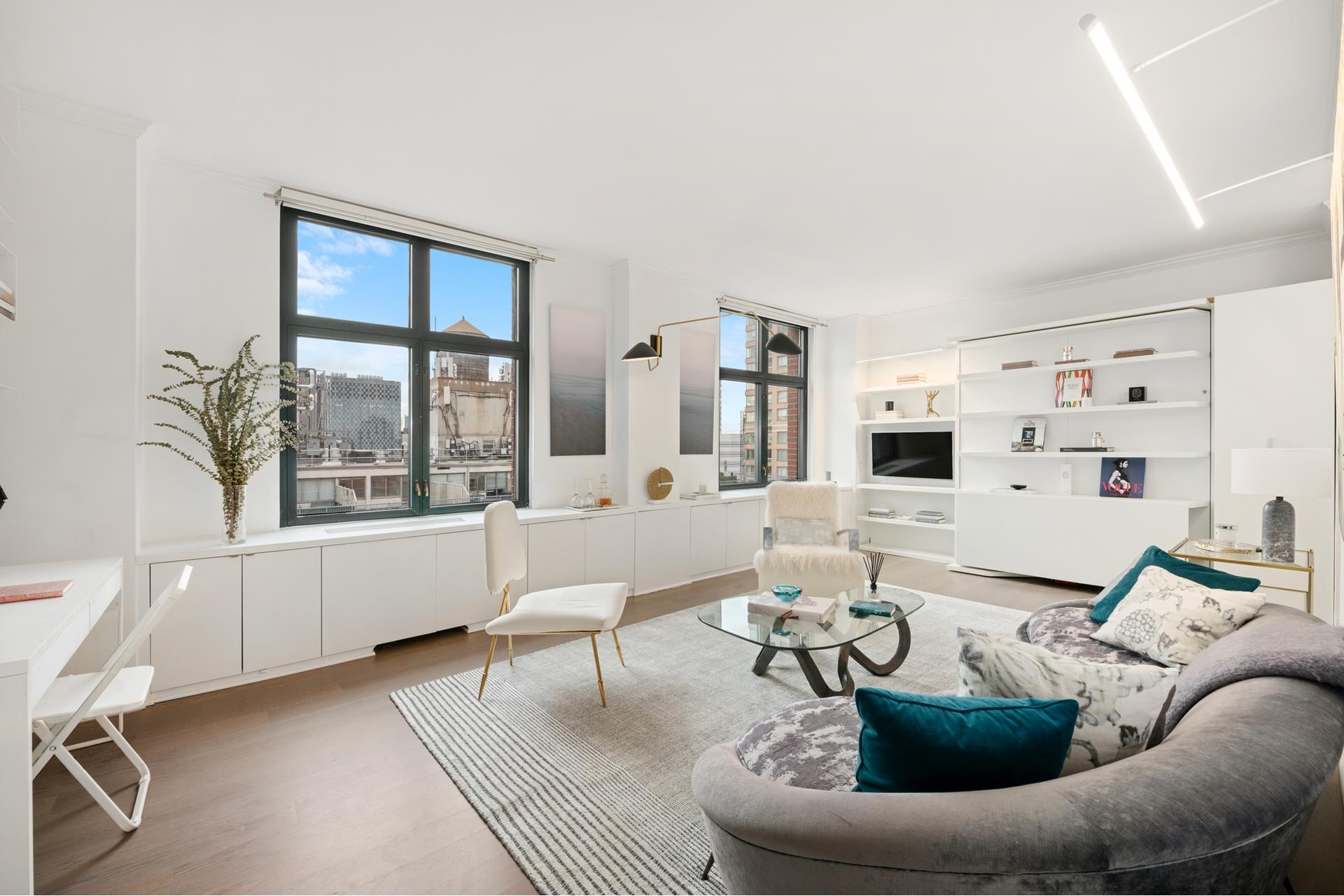 188 E 70TH Street 17B