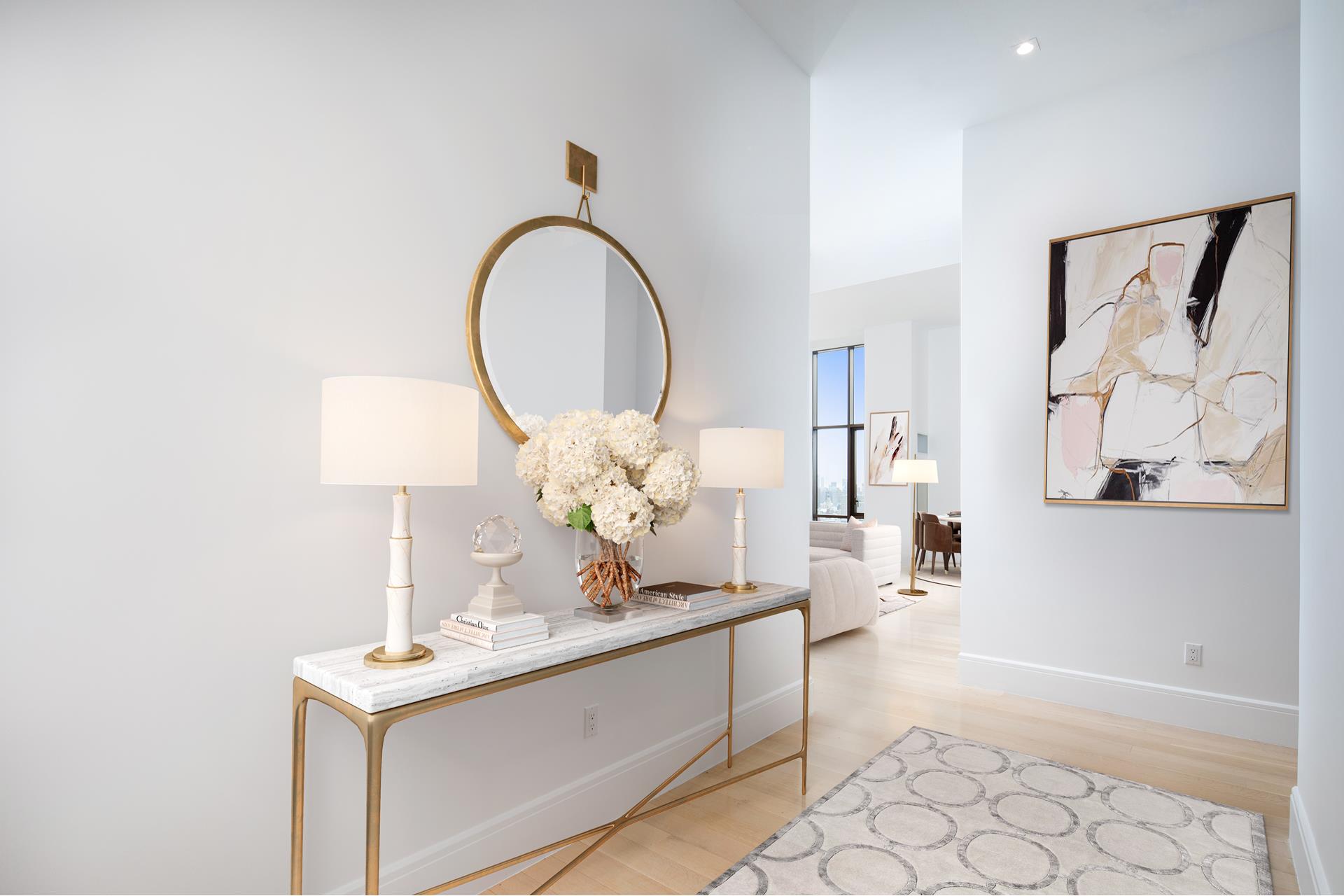 215 E 19TH Street 17D