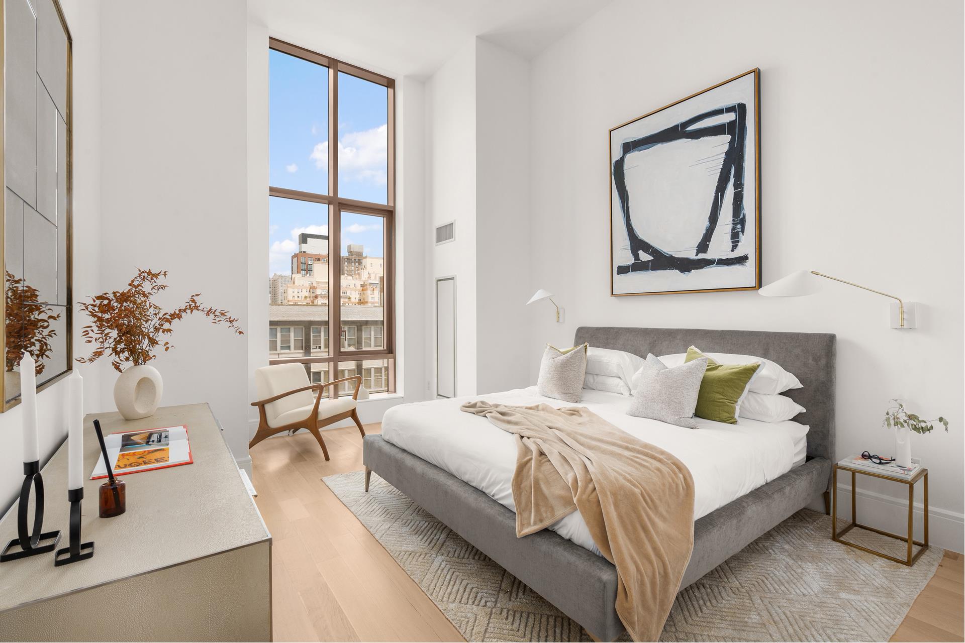 215 E 19TH Street 4D