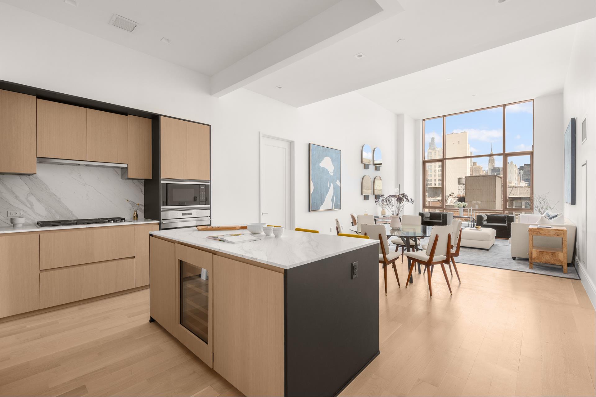 215 E 19TH Street 4D
