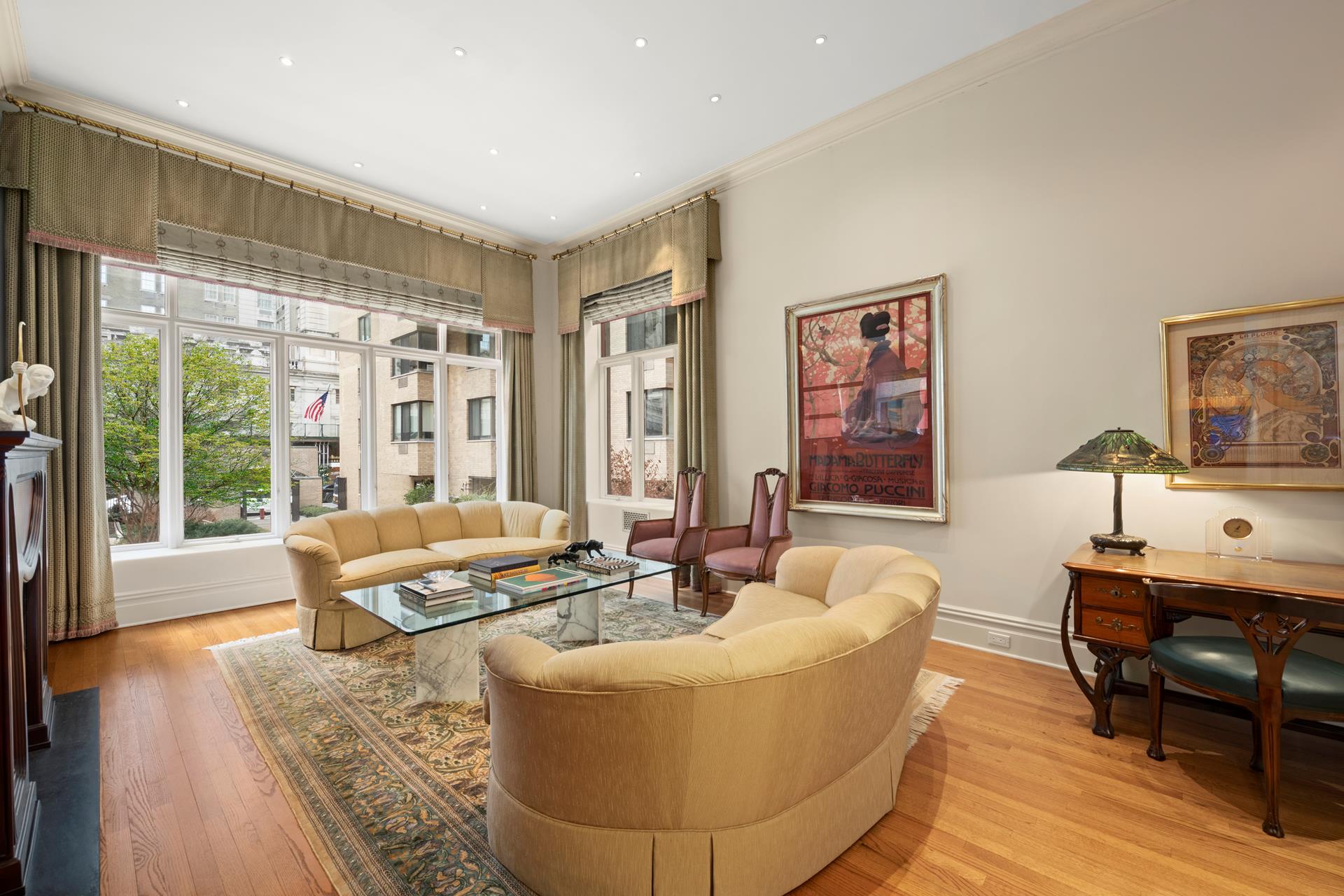 4 E 62ND Street 4