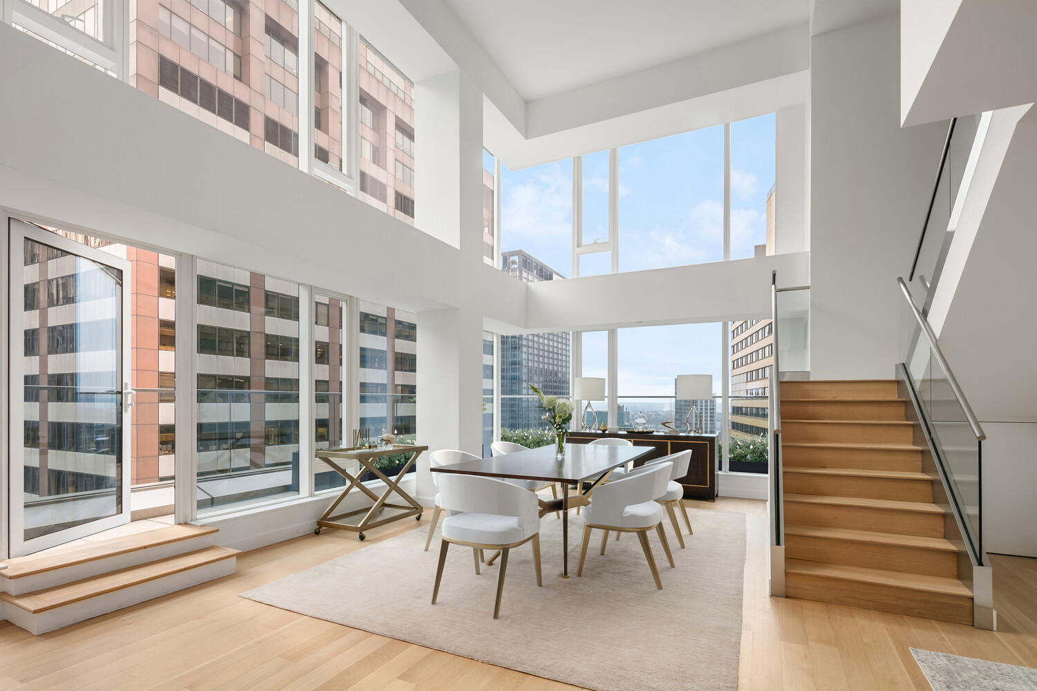 135 W 52ND Street PH5S