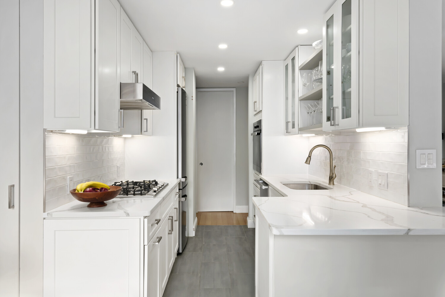 30 W 61ST Street 10C
