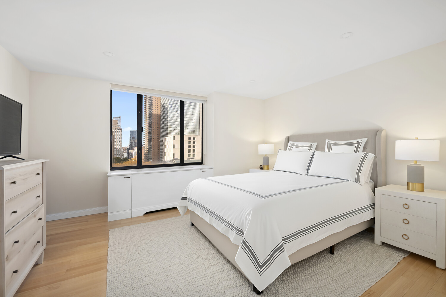 30 W 61ST Street 10C