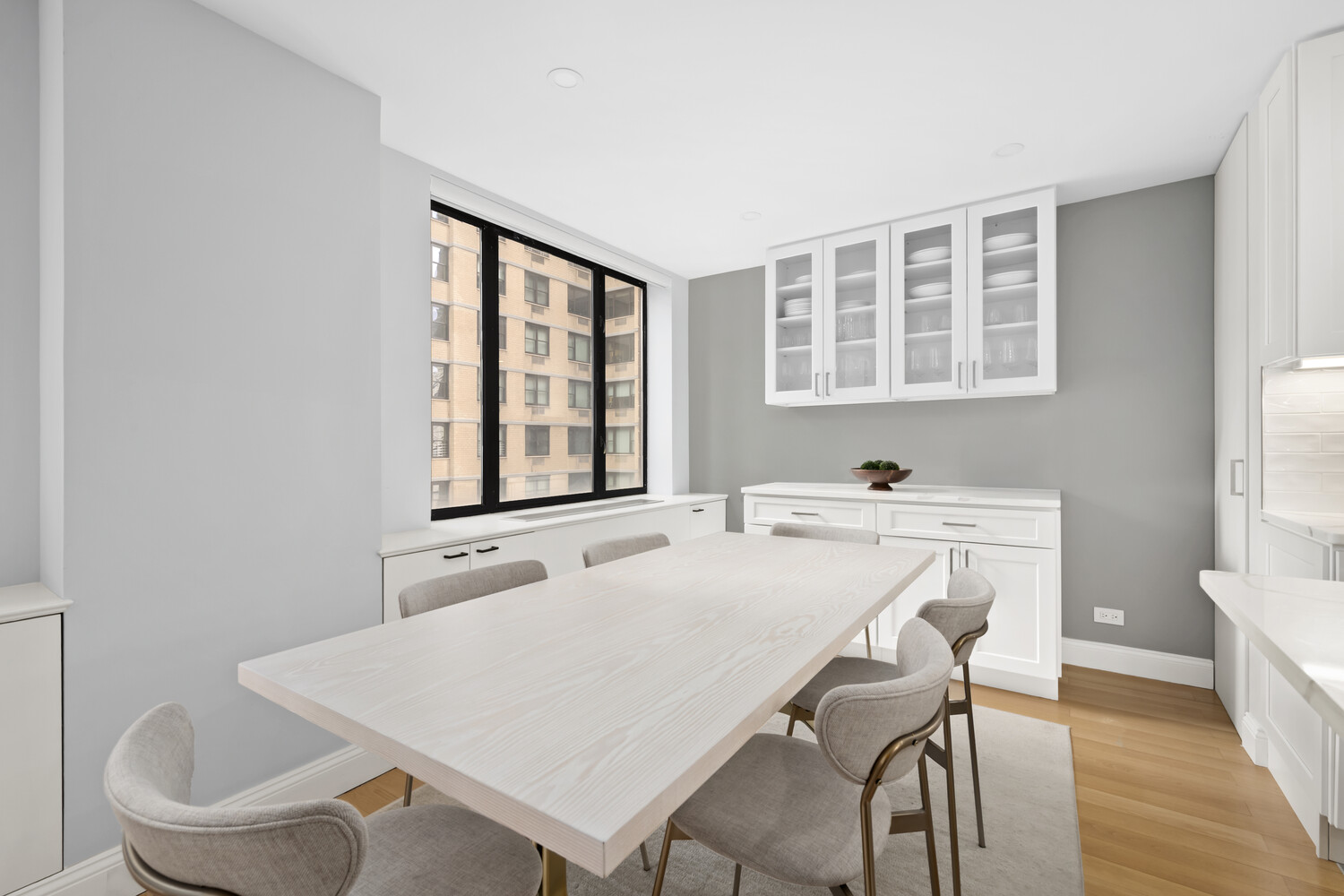 30 W 61ST Street 10C
