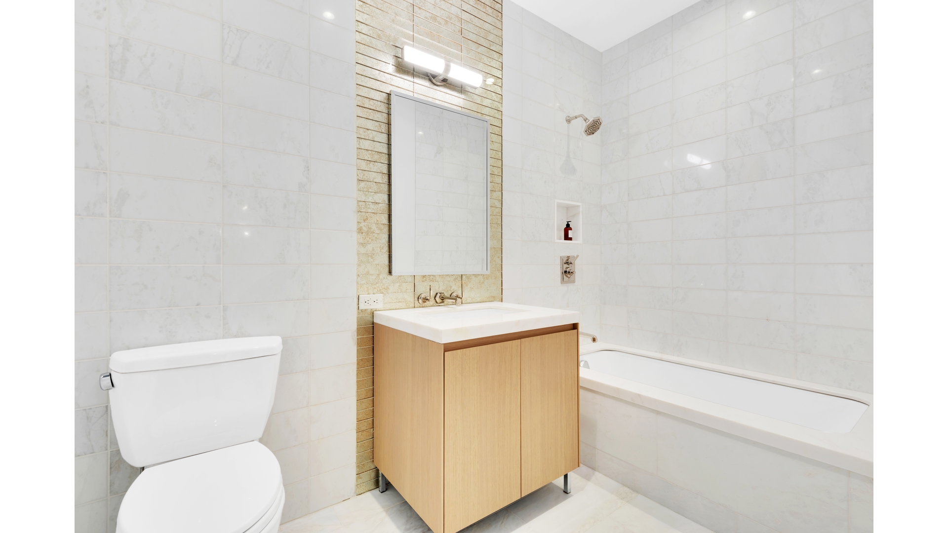 215 E 19TH Street 10B