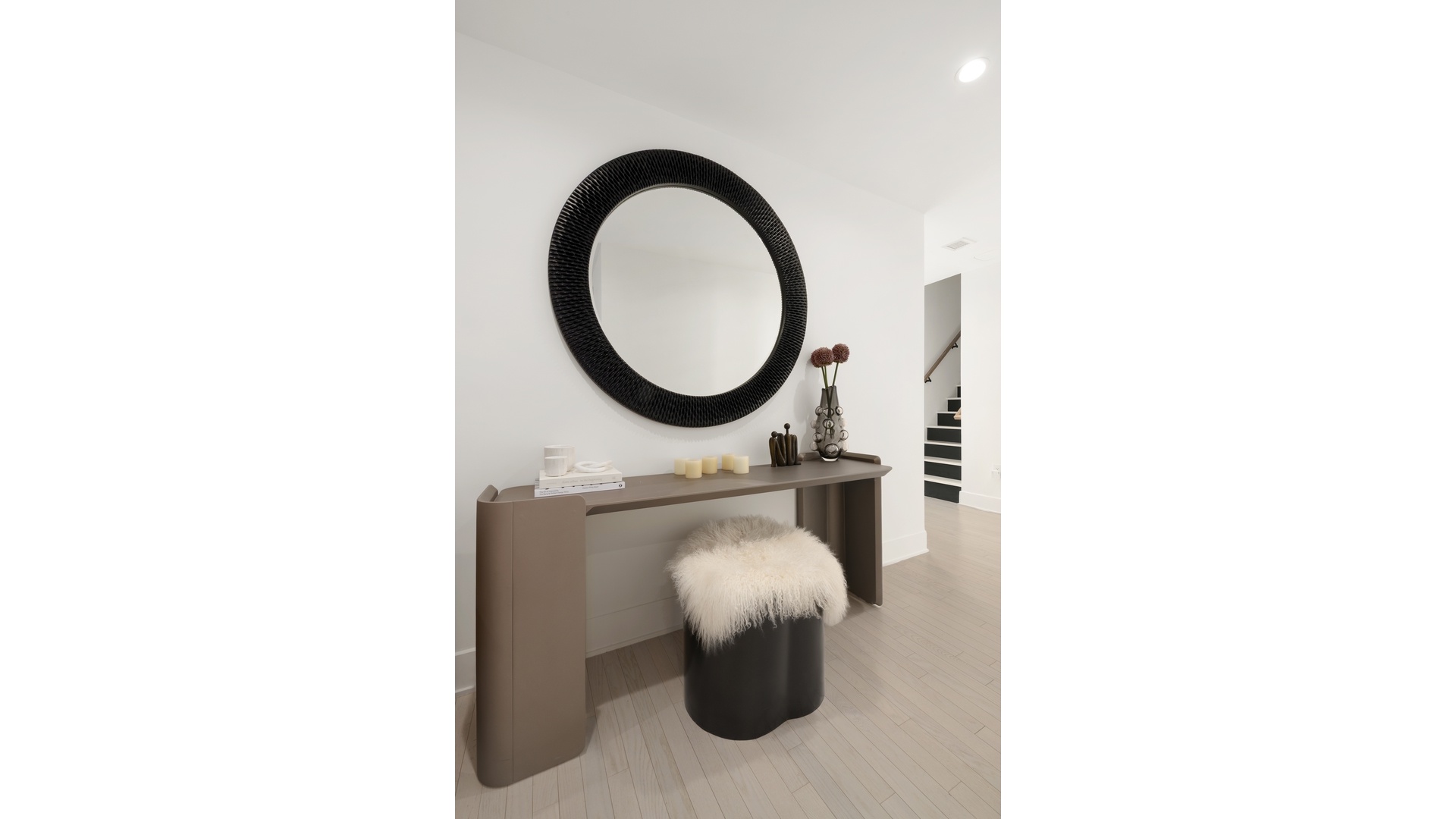 91 LEONARD Street PH1