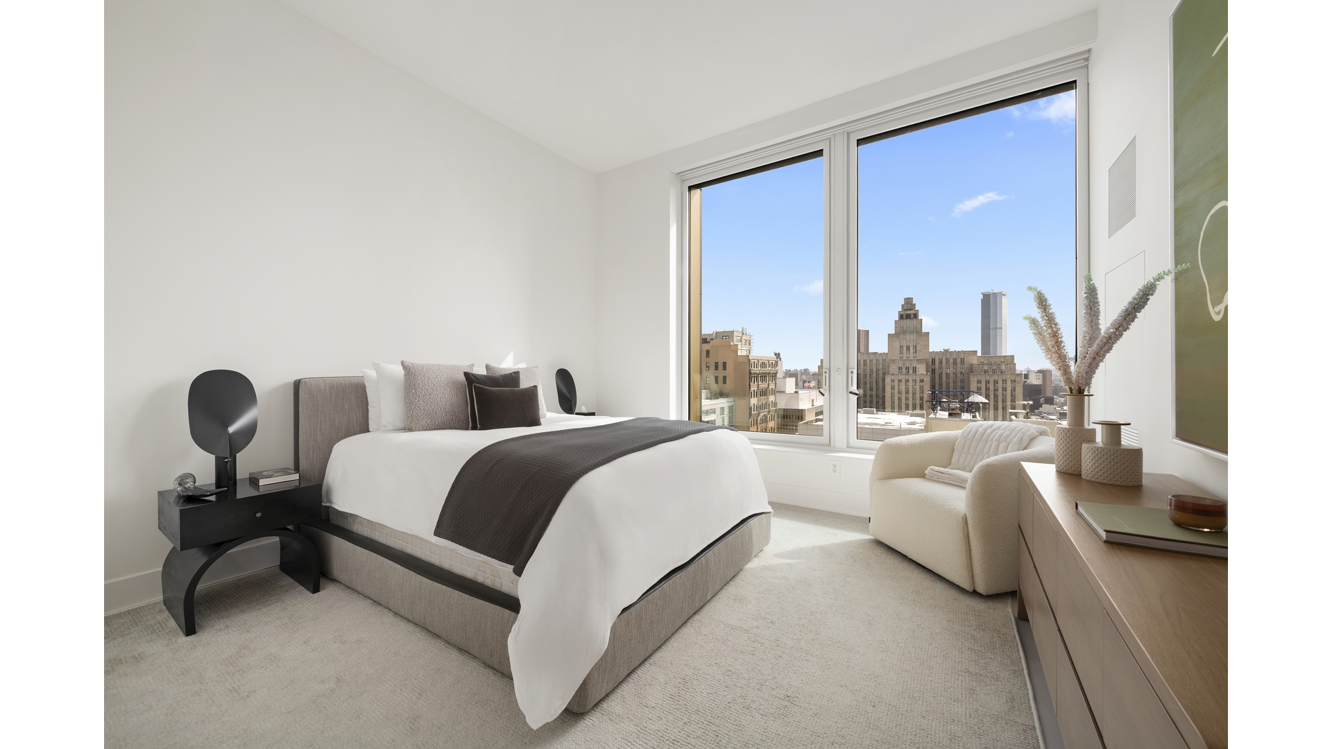 91 LEONARD Street PH1