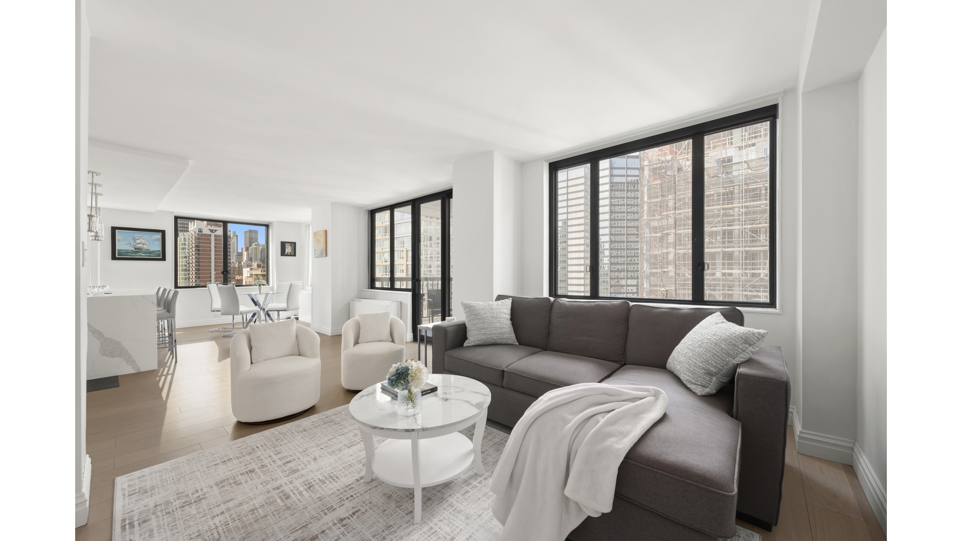 300 E 54TH Street 19DE