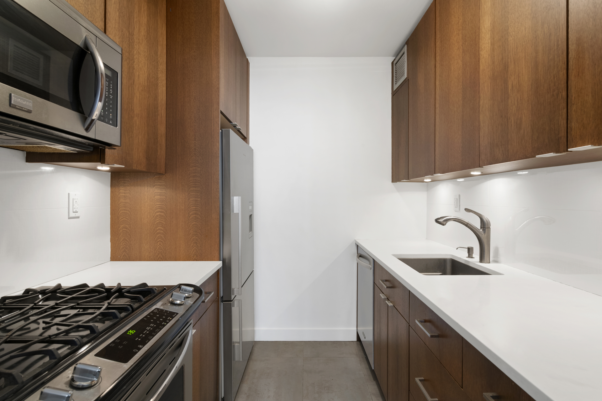 108 5TH Avenue 14C