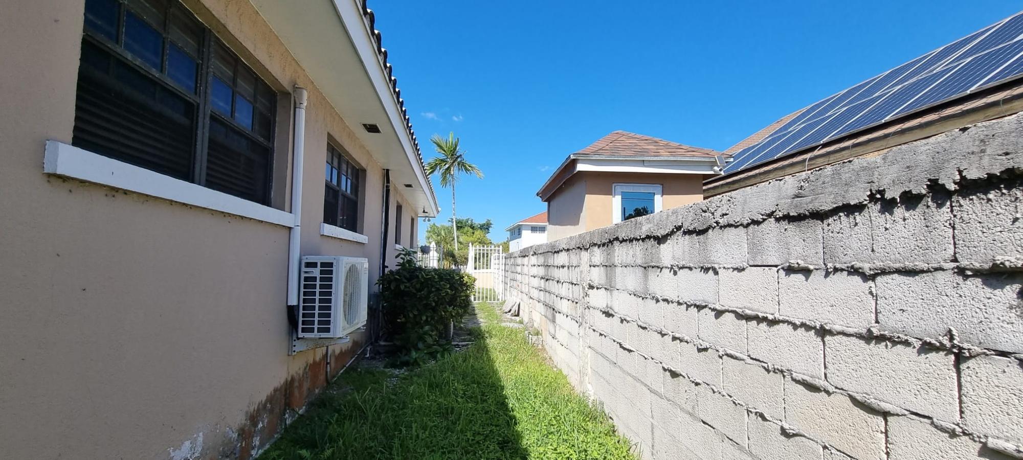 SEA BREEZE ESTATES