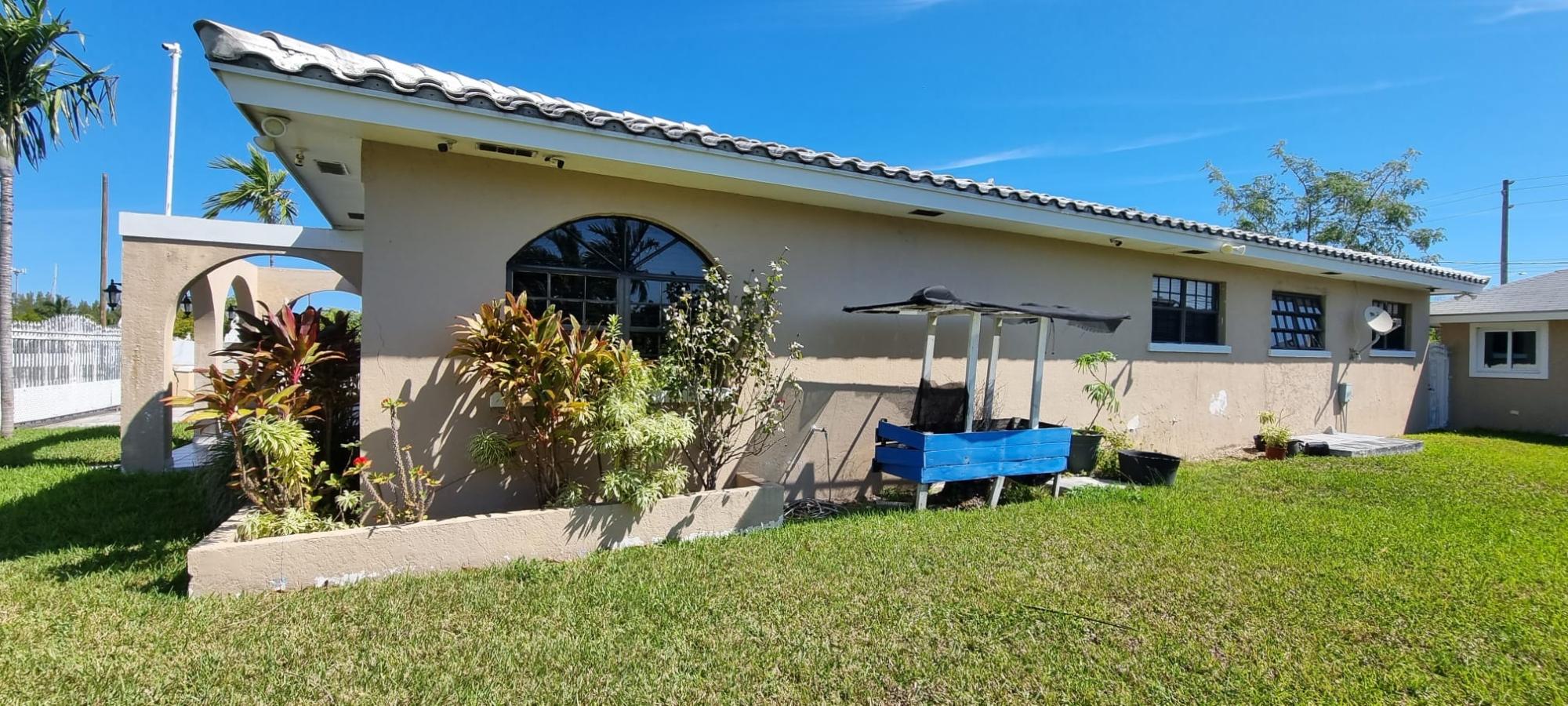 SEA BREEZE ESTATES