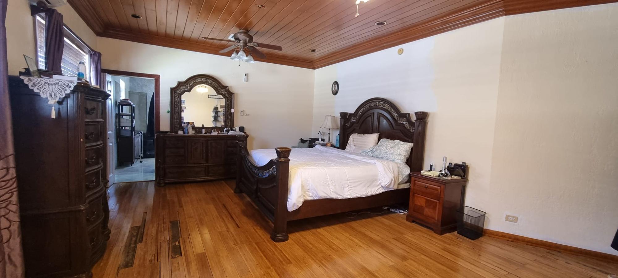 SEA BREEZE ESTATES
