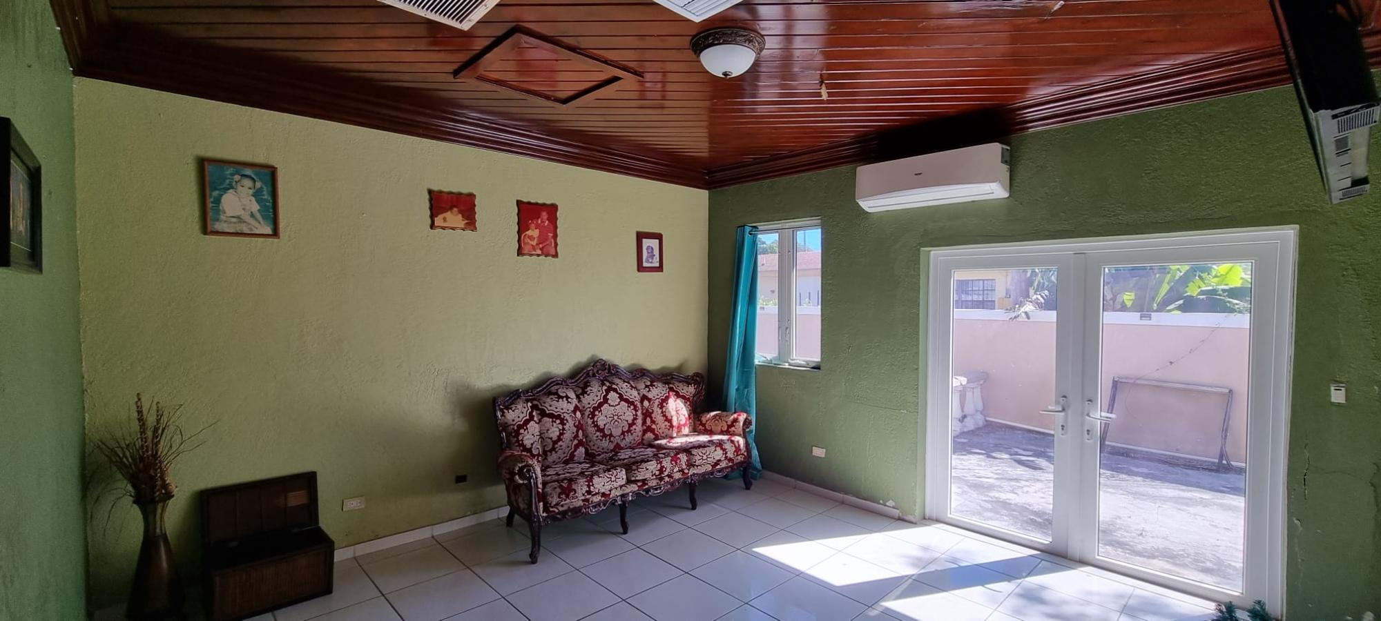 SEA BREEZE ESTATES