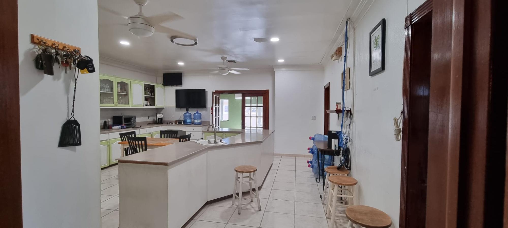 SEA BREEZE ESTATES