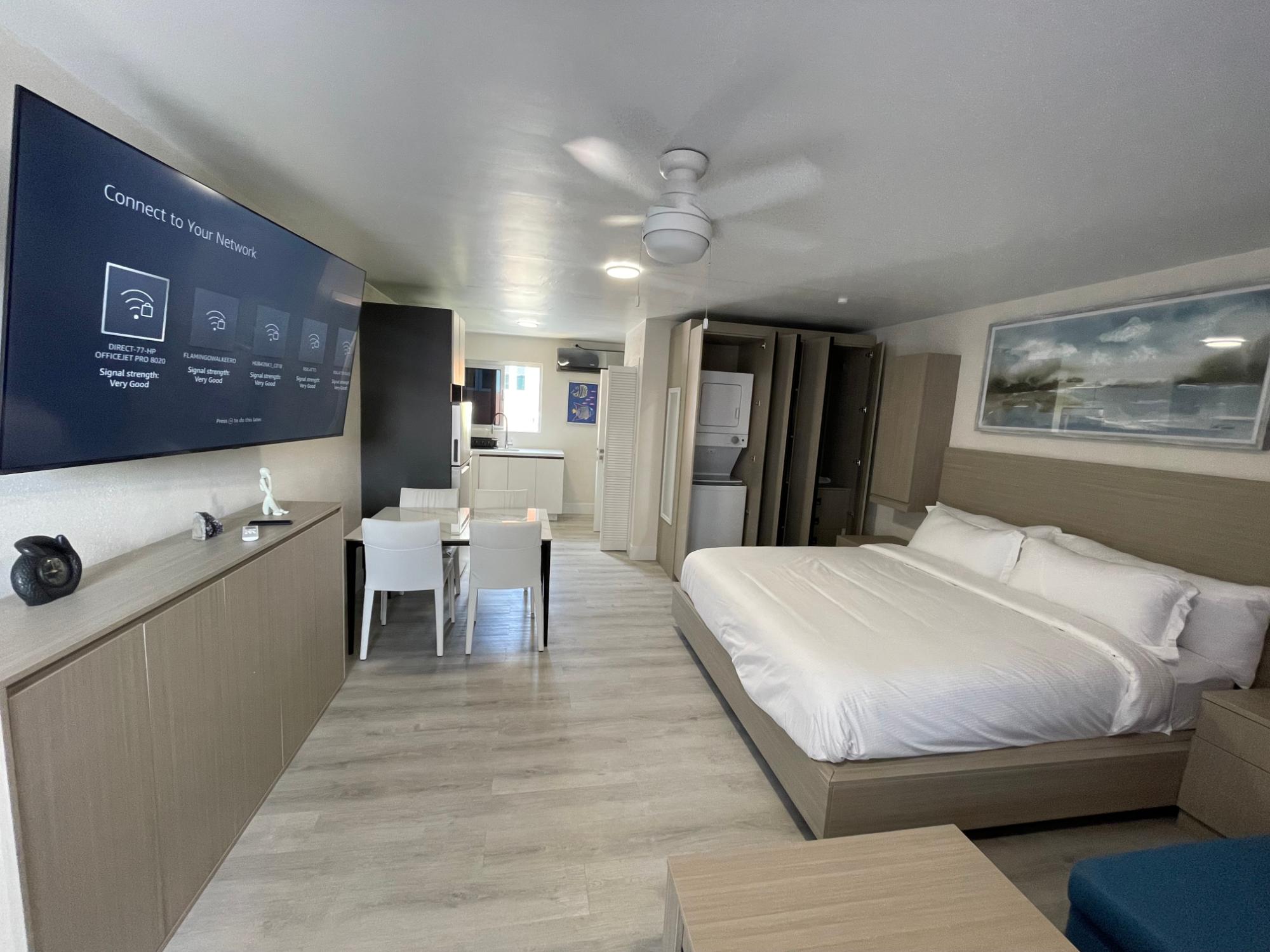 WEST BAY STREET Unit: 1