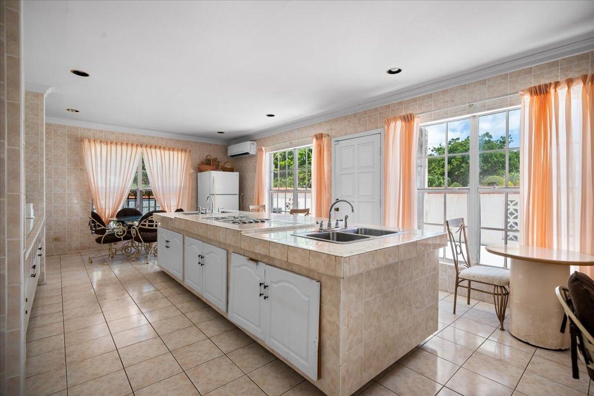 LOT 3 LYFORD CAY