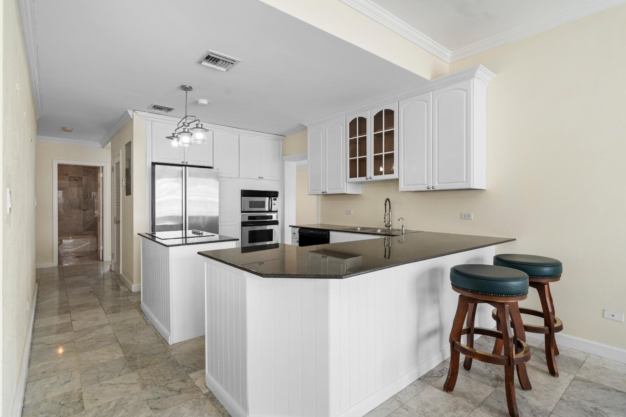 19 GOVERNORS CAY, SANDYPORT