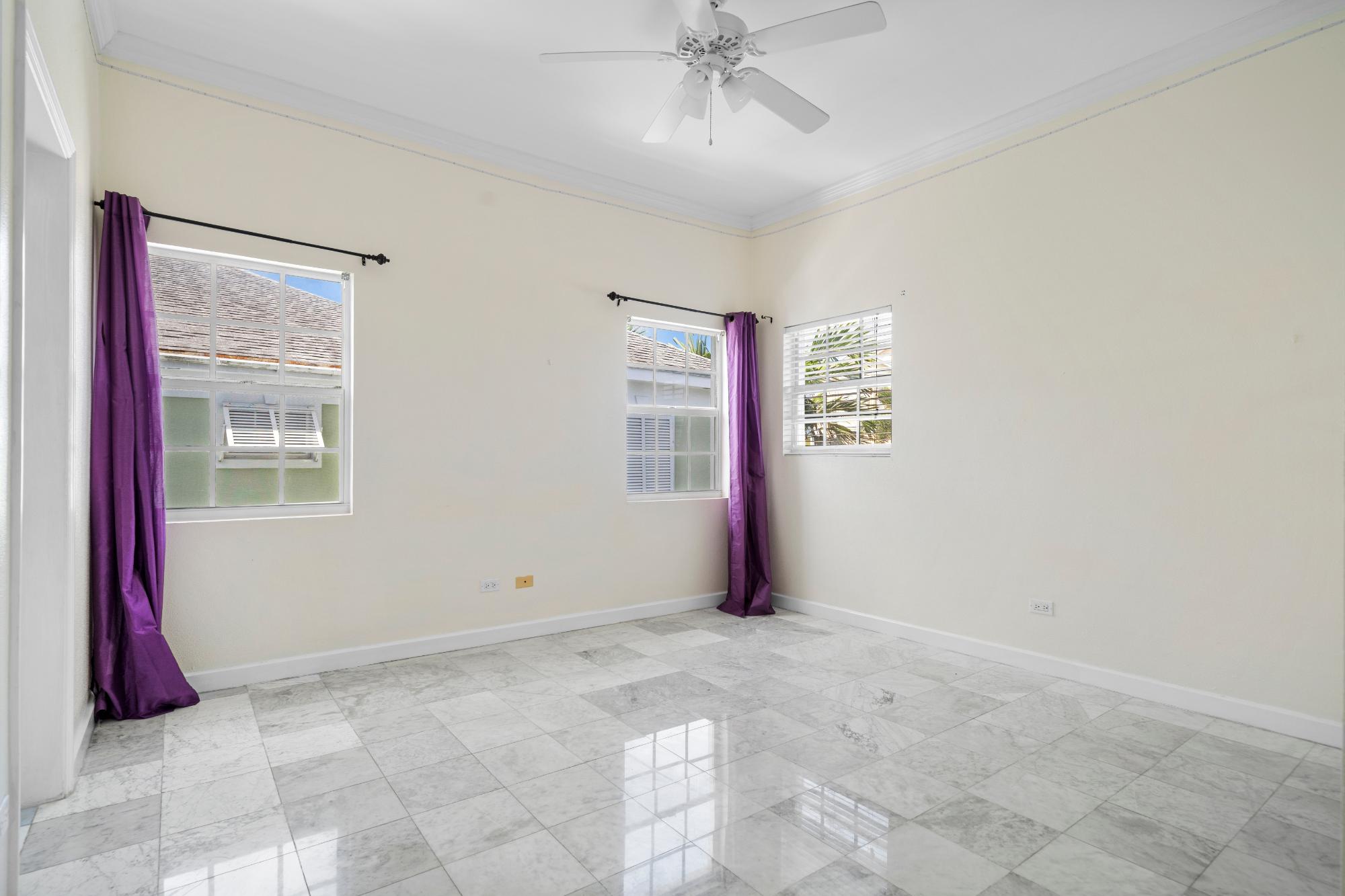 19 GOVERNORS CAY, SANDYPORT