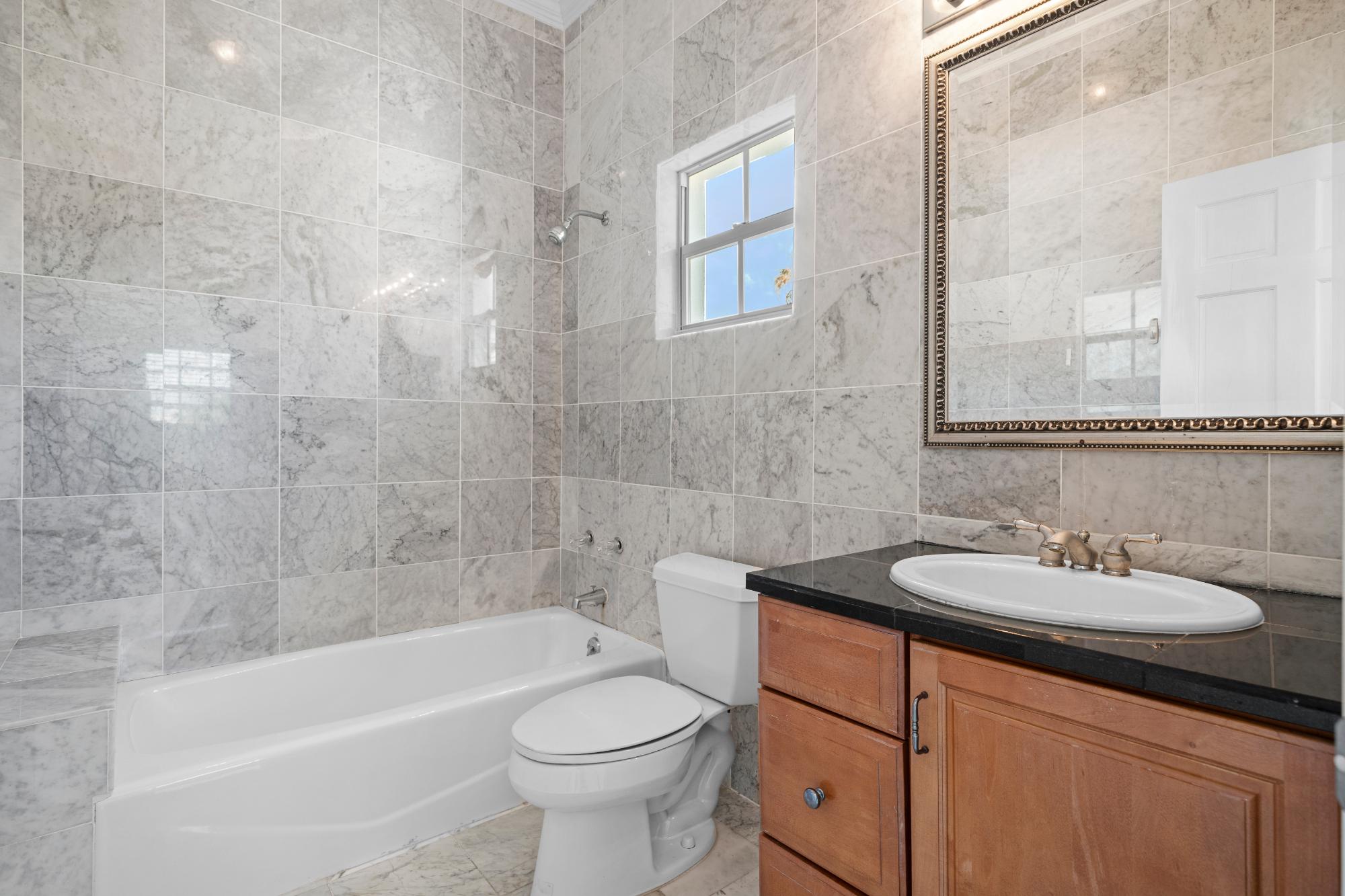 19 GOVERNORS CAY, SANDYPORT