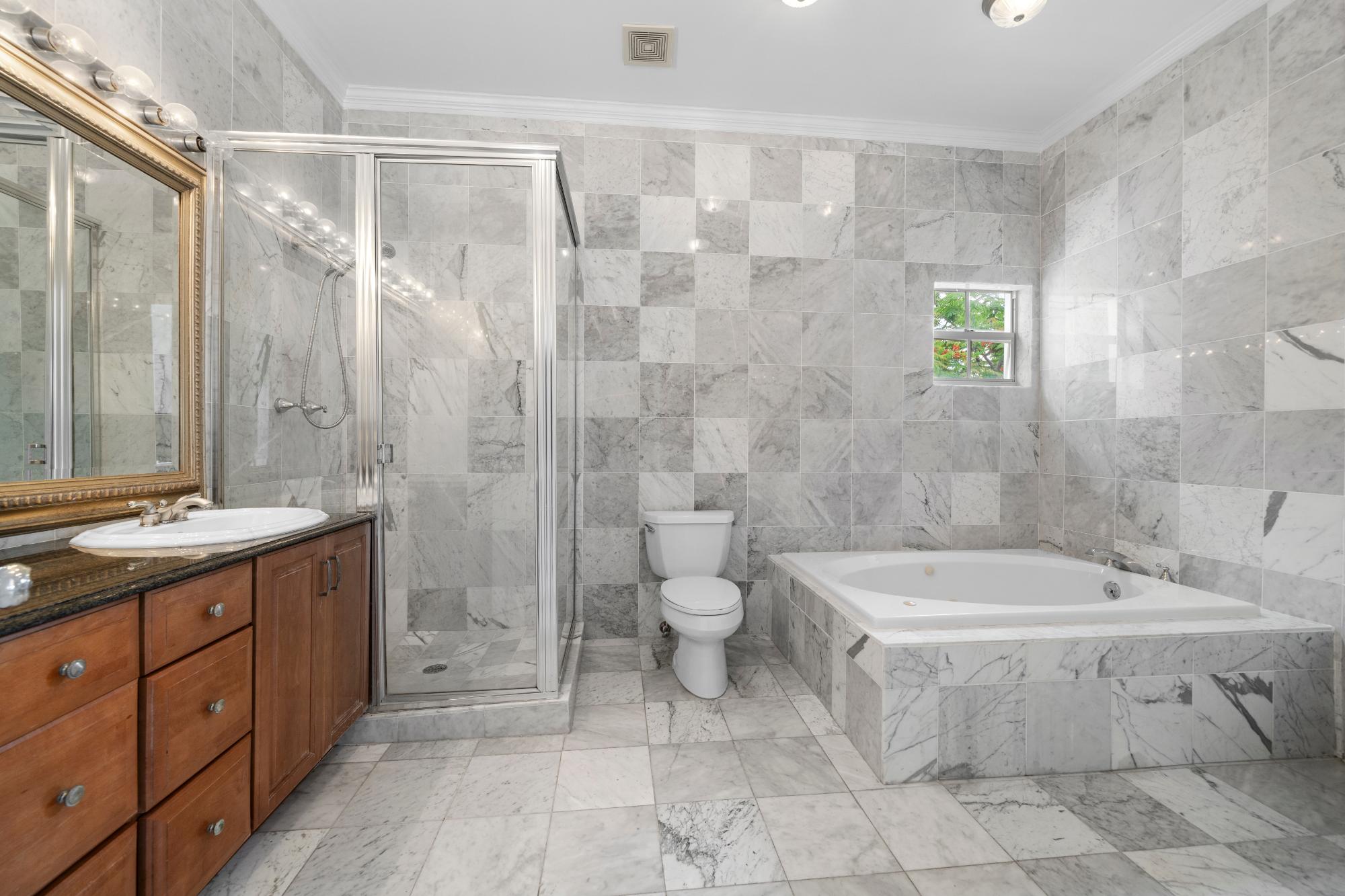 19 GOVERNORS CAY, SANDYPORT