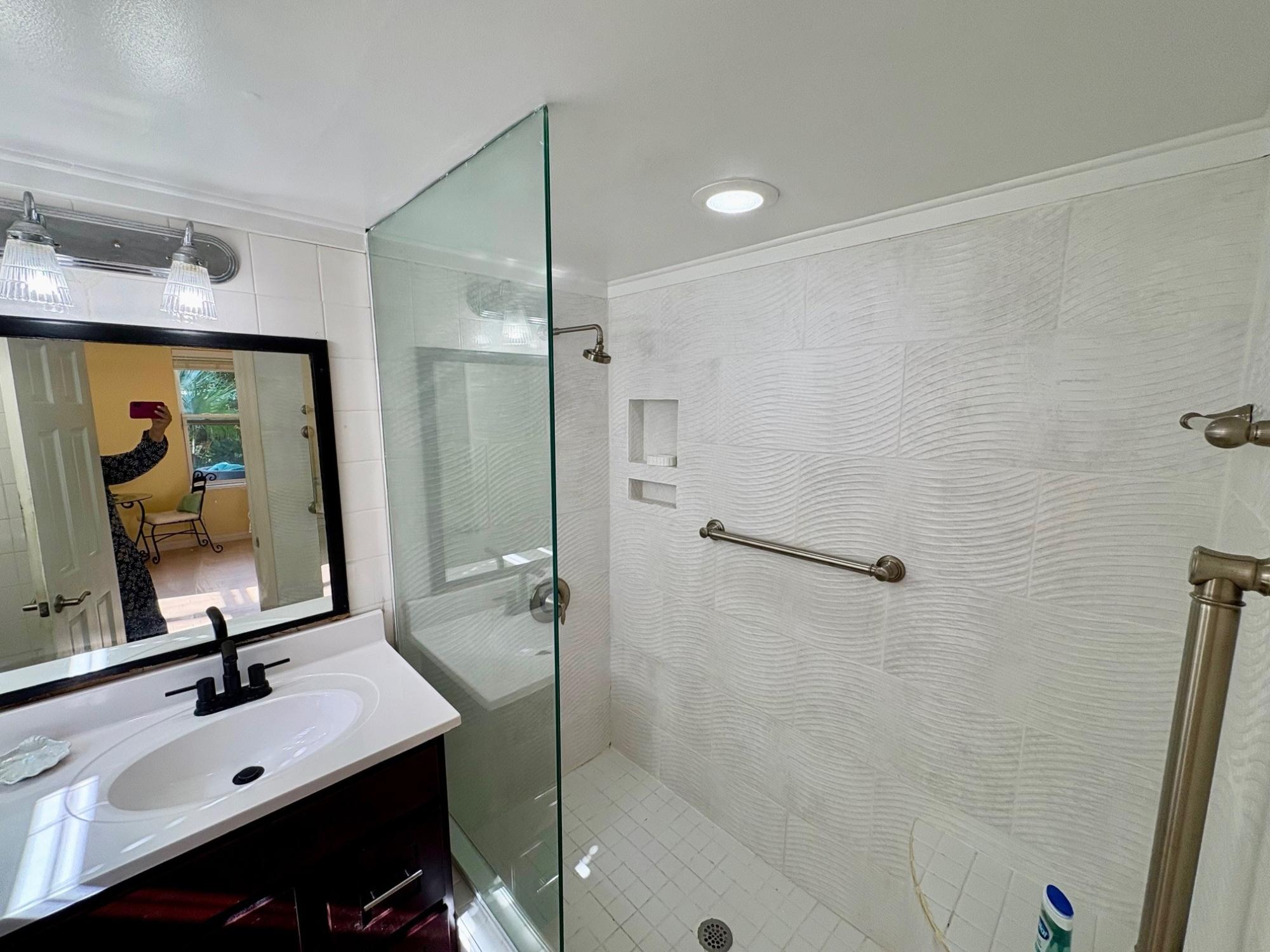 UNIT 10 EASTWIND CONDO Unit: 10