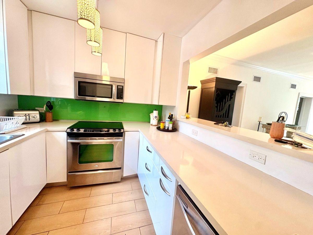UNIT 10 EASTWIND CONDO Unit: 10