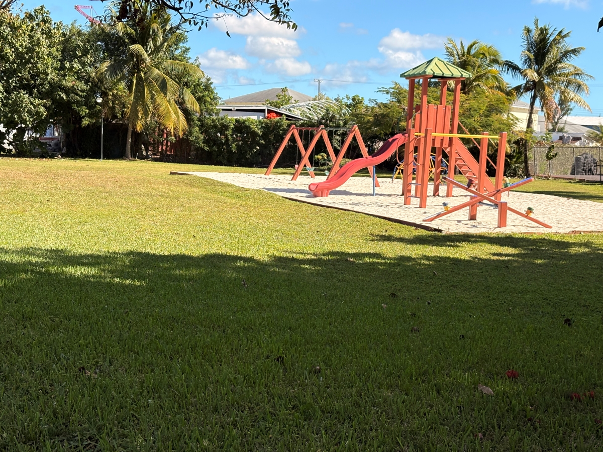 103 WEST WINDS KING FISH DR