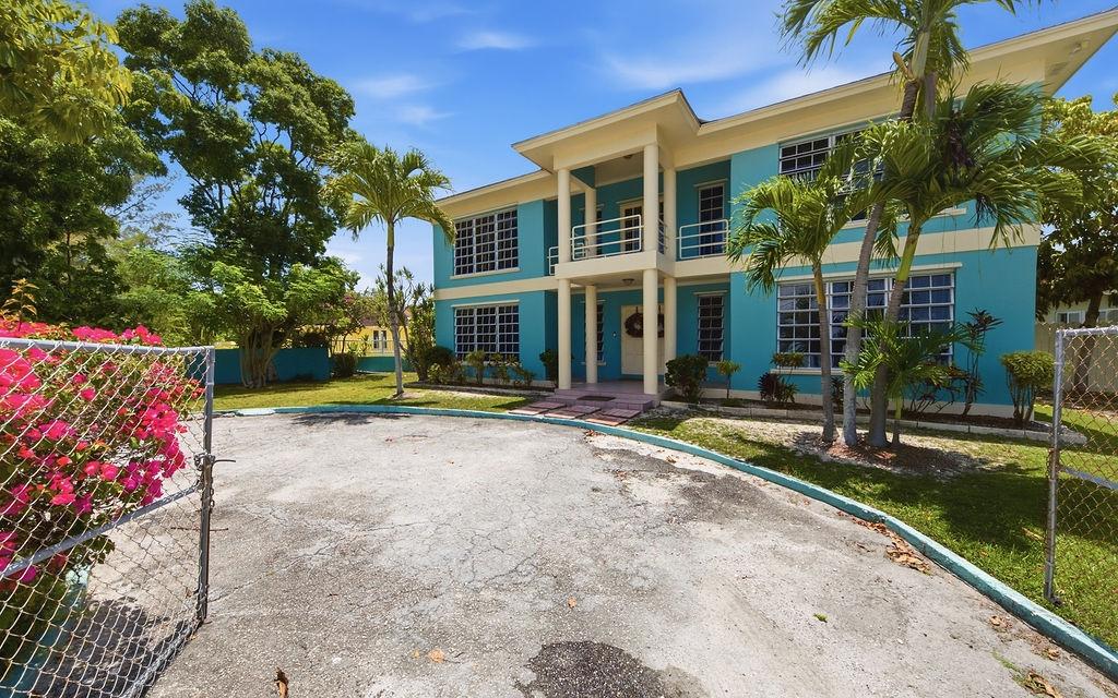 140 WESTWARD VILLAS HOME