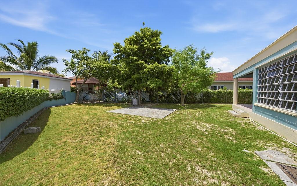 140 WESTWARD VILLAS HOME