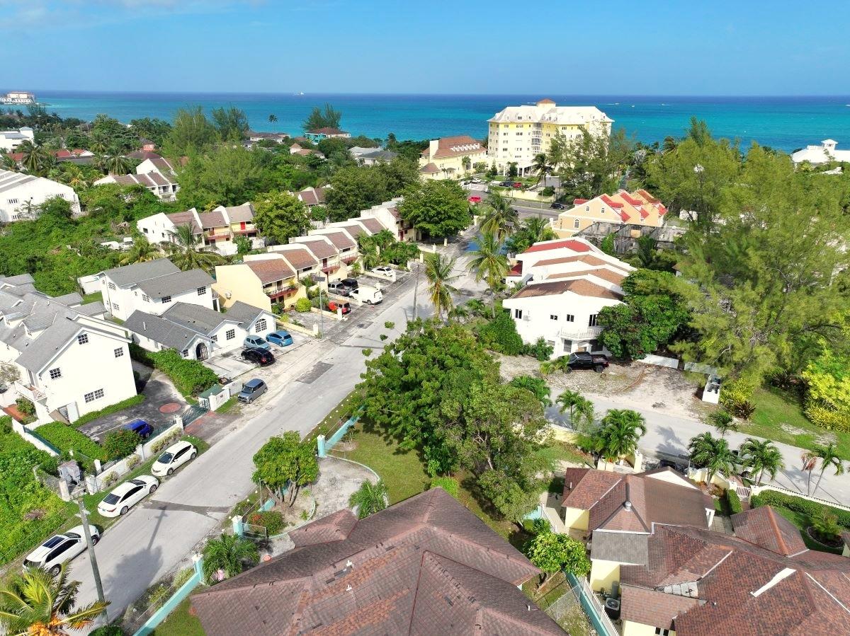 140 WESTWARD VILLAS HOME