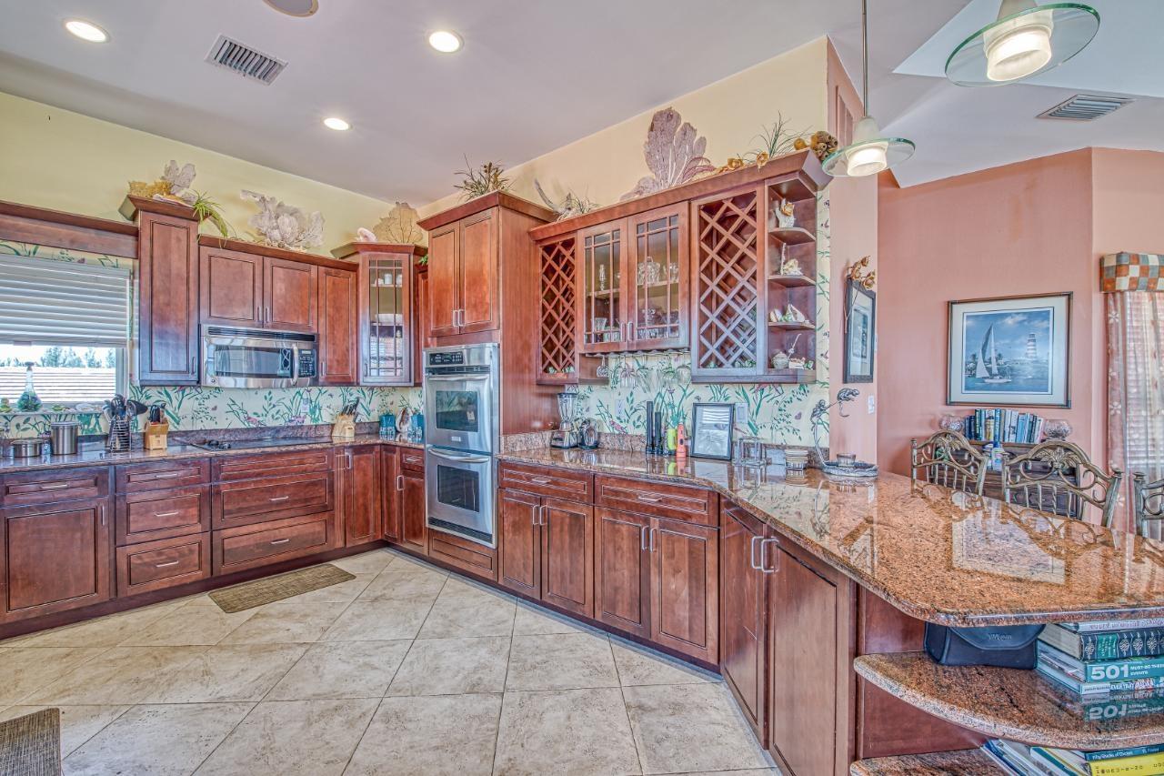 58 SEA GRAPE COURT WEST END