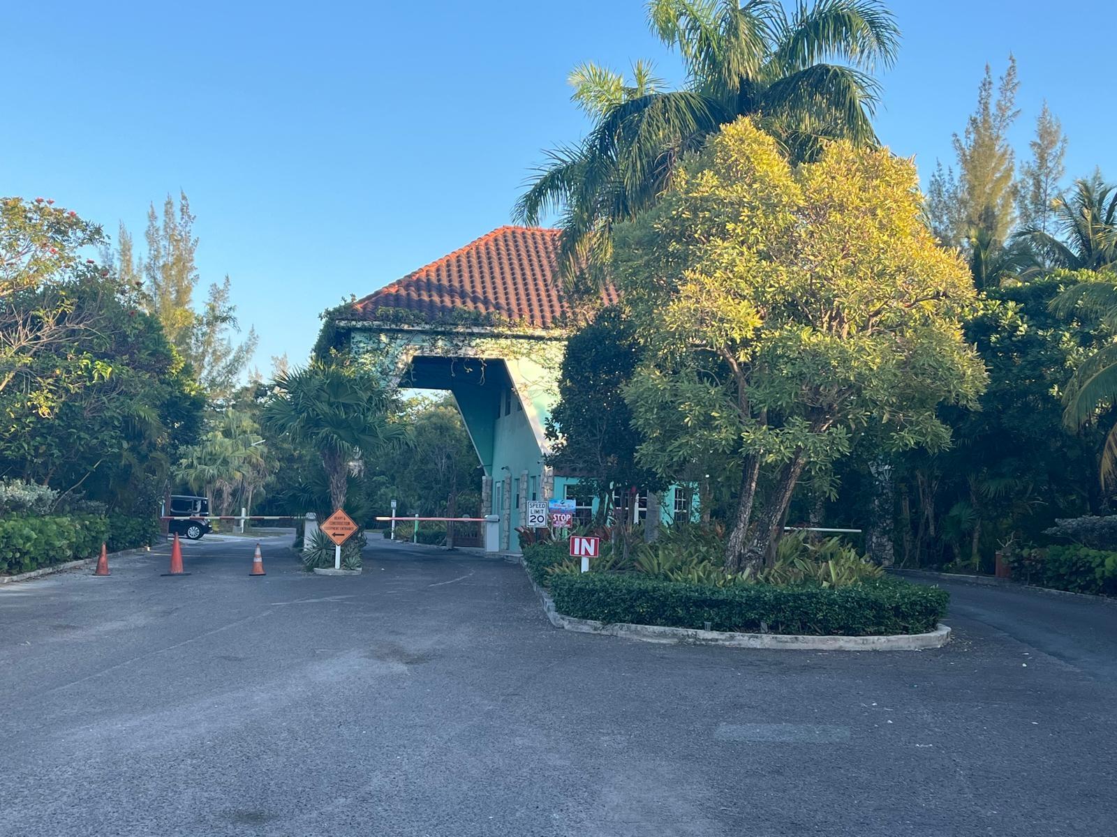 SOUTH SEAS Unit: Lot 199