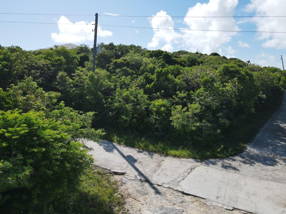 26 SECTION B, RAINBOW BAY Unit: 7