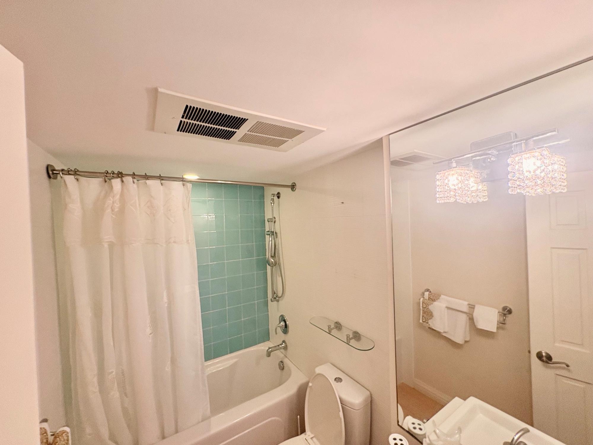 PARADISE ISLAND DR Unit: 10