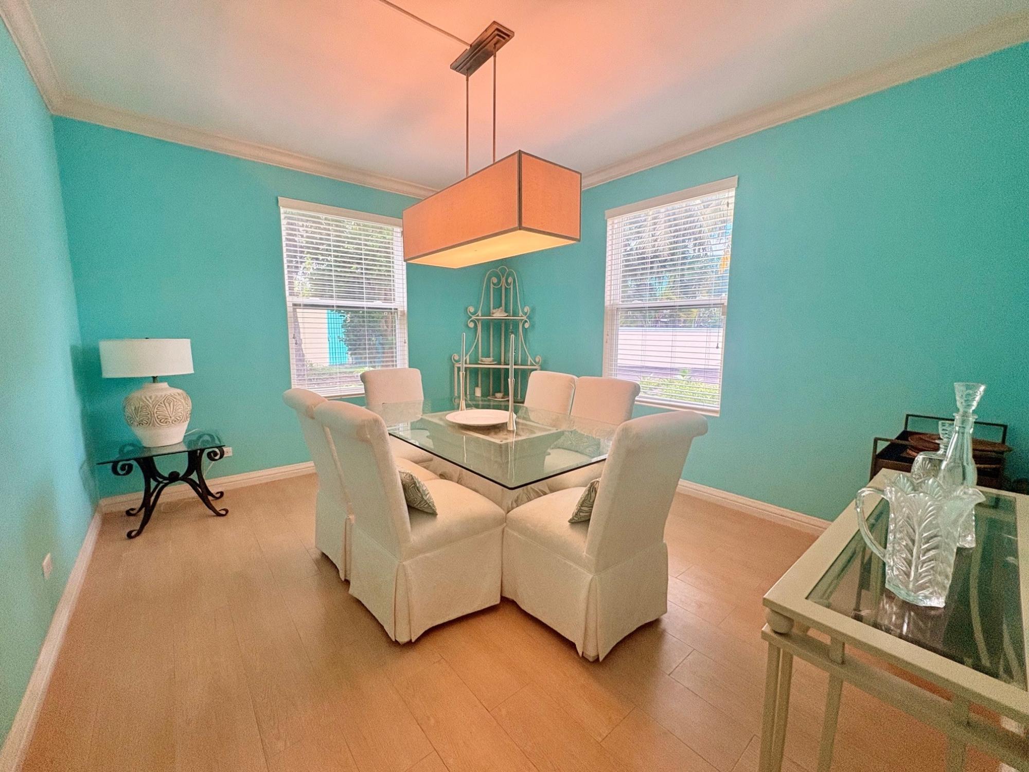 PARADISE ISLAND DR Unit: 10