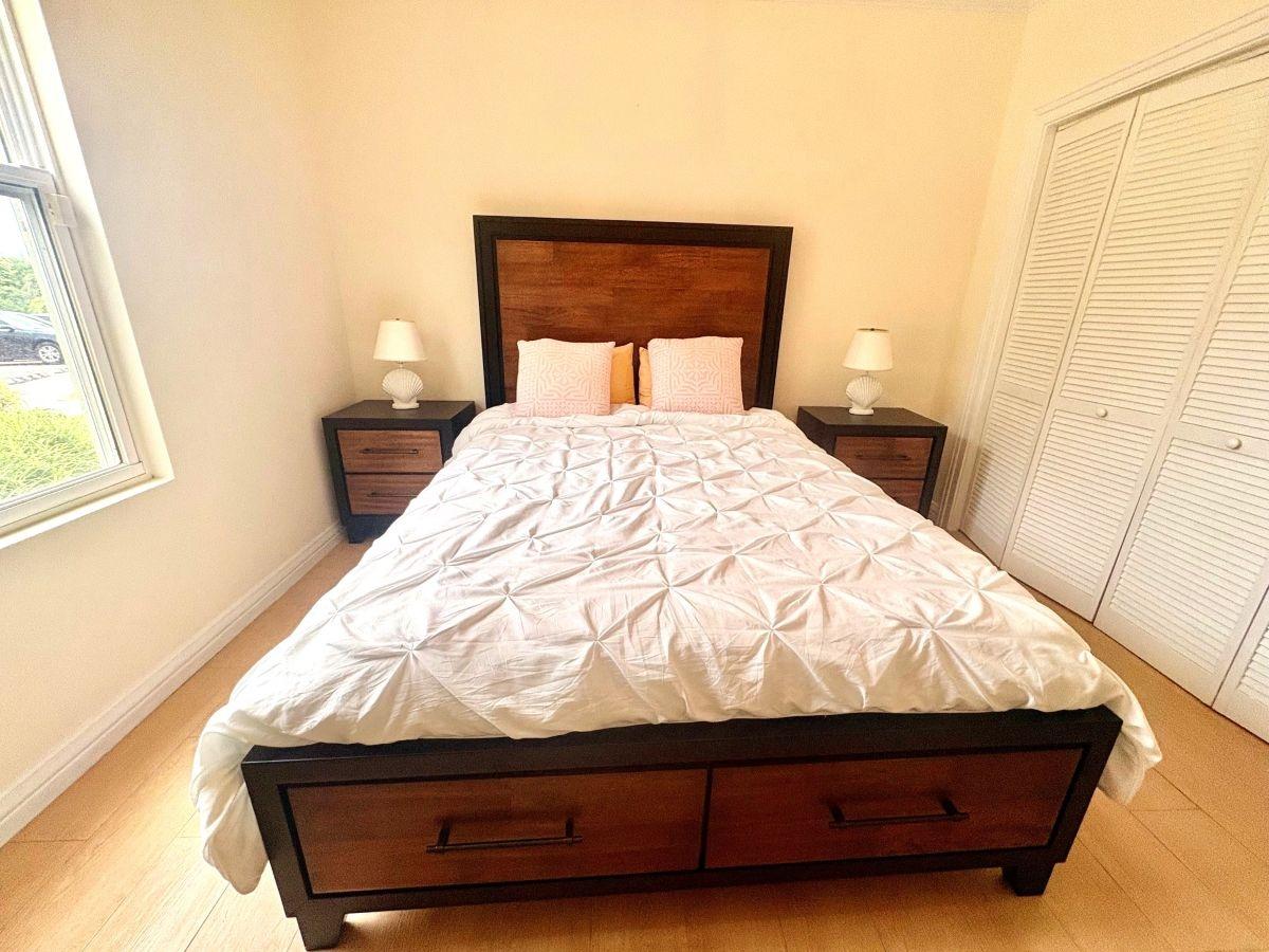 PARADISE ISLAND DR Unit: 10