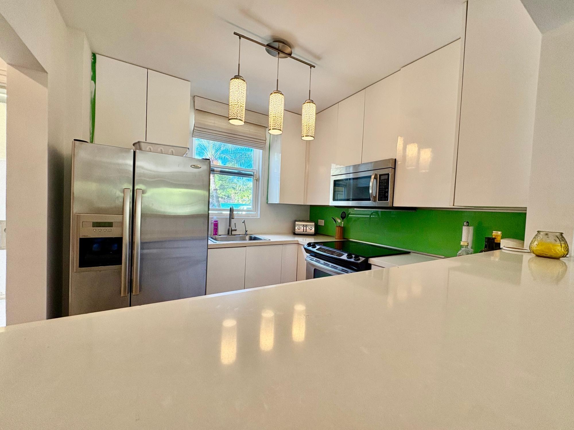 PARADISE ISLAND DR Unit: 10