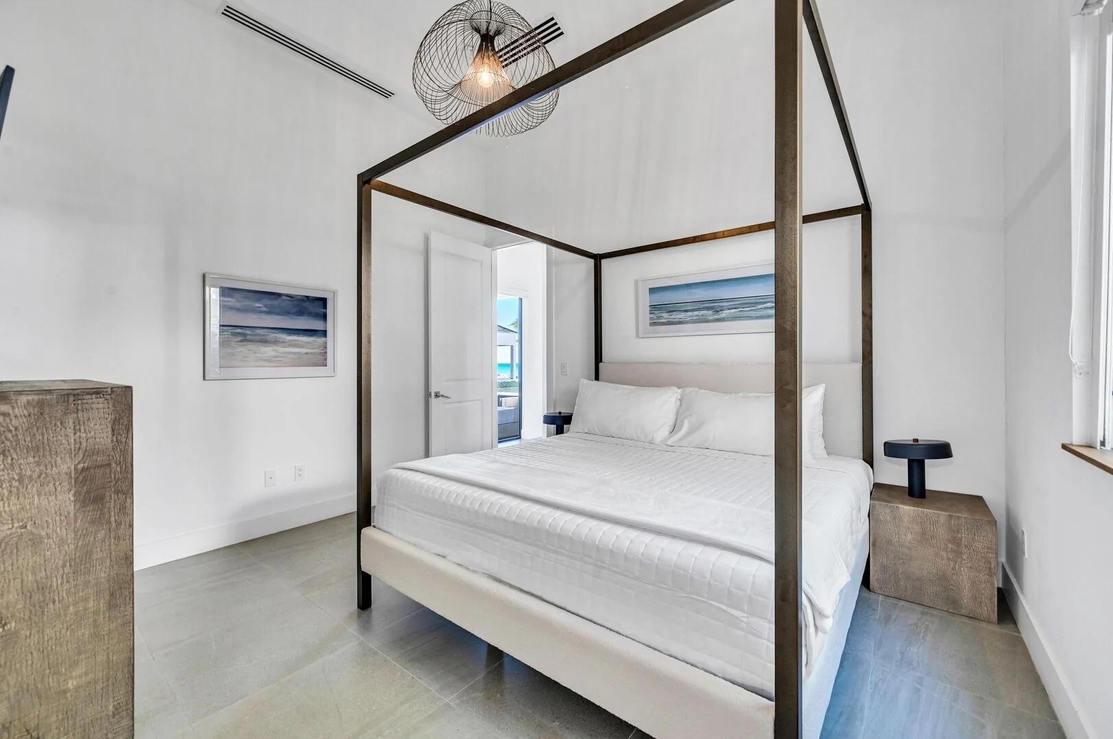 2404 ROCKWELL ISLAND Unit: 2404