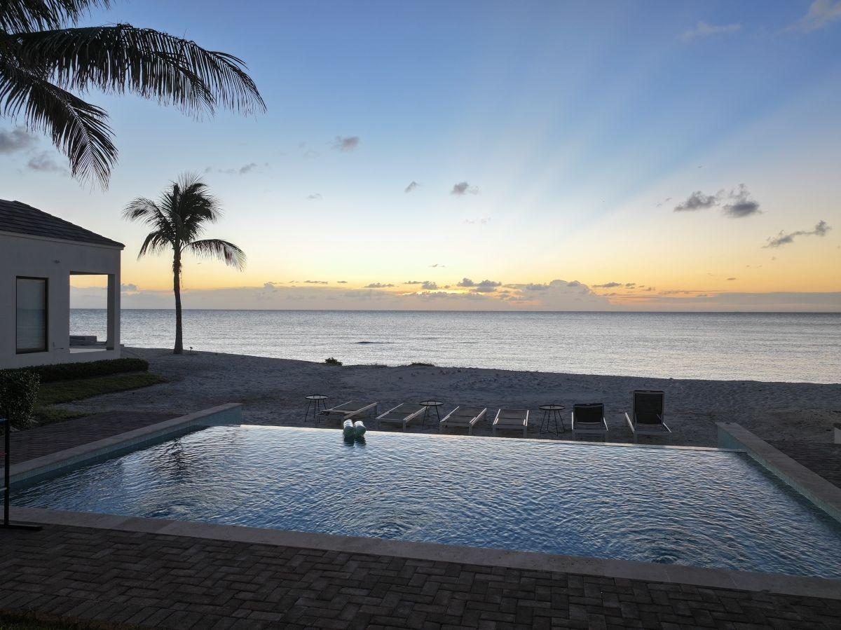 2404 ROCKWELL ISLAND Unit: 2404