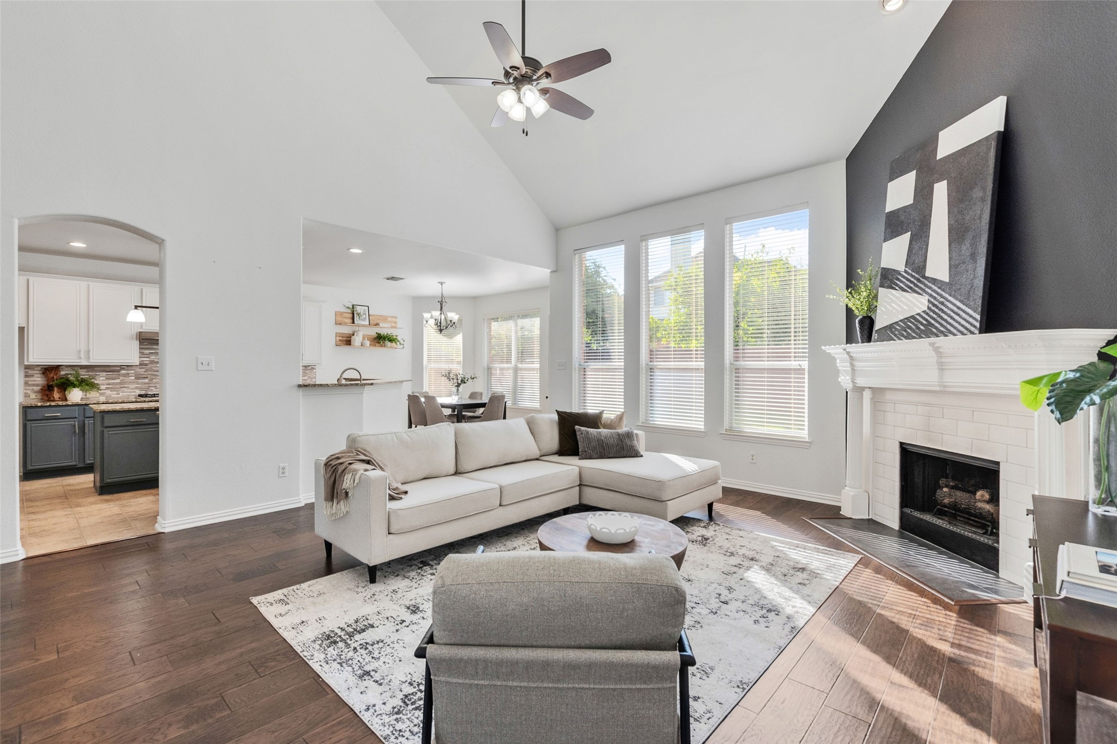 2904 Willowdale Court