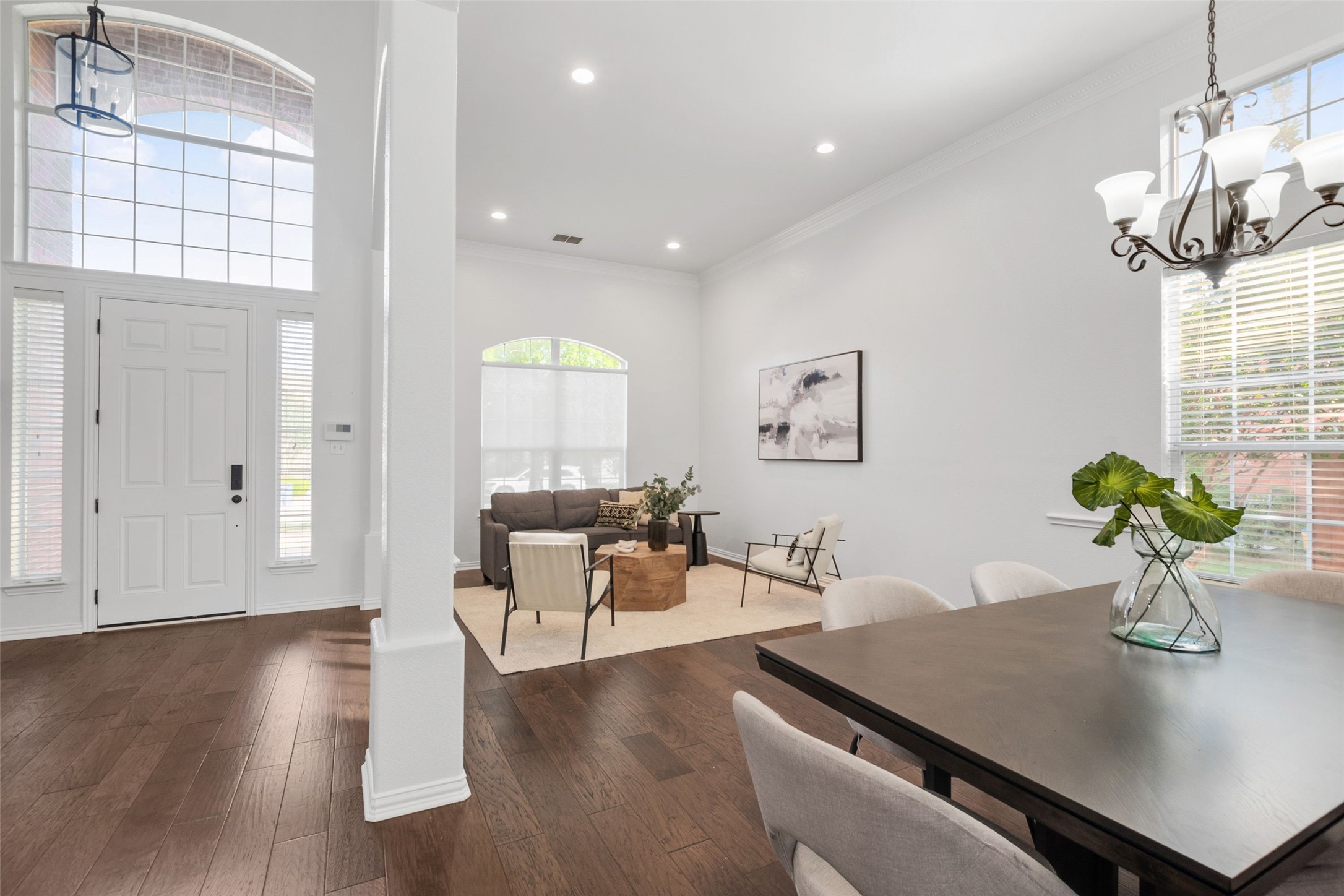 2904 Willowdale Court