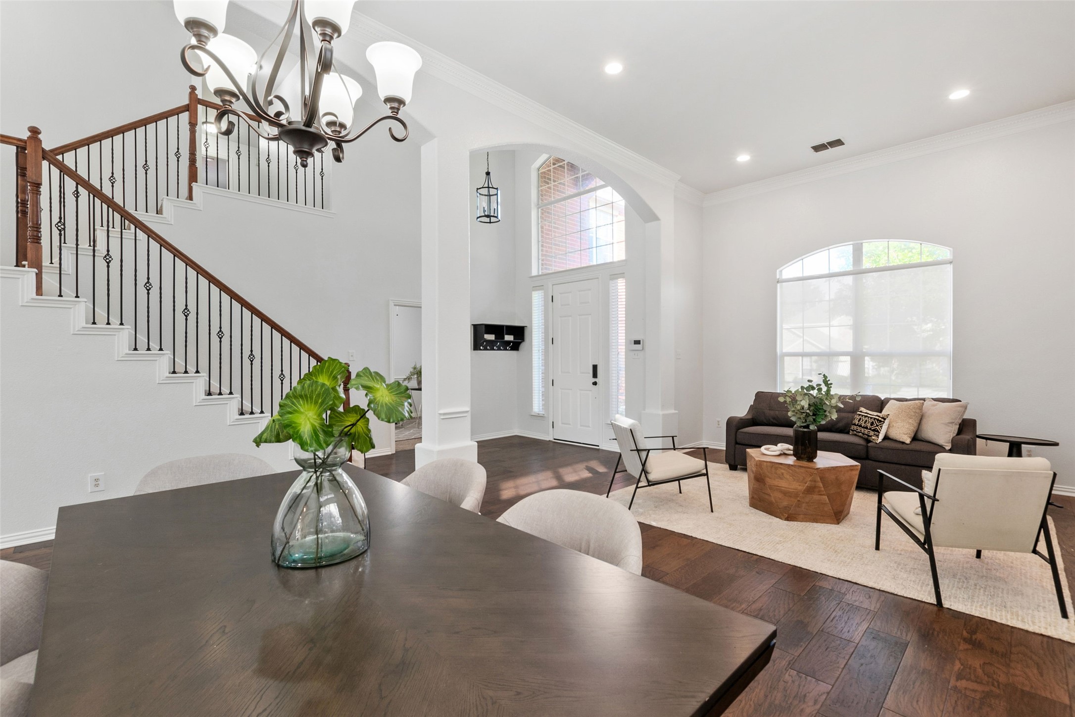 2904 Willowdale Court
