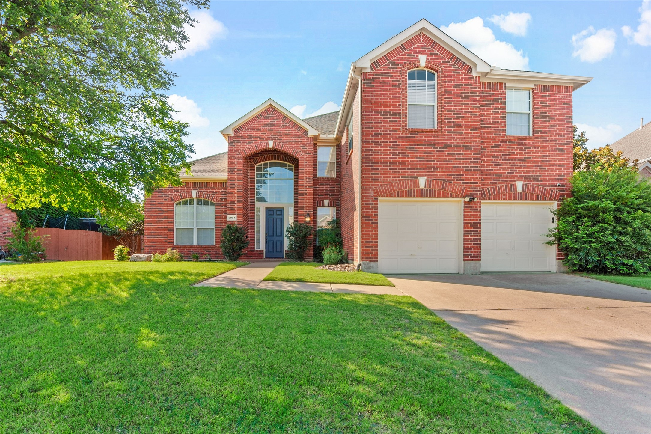 2904 Willowdale Court