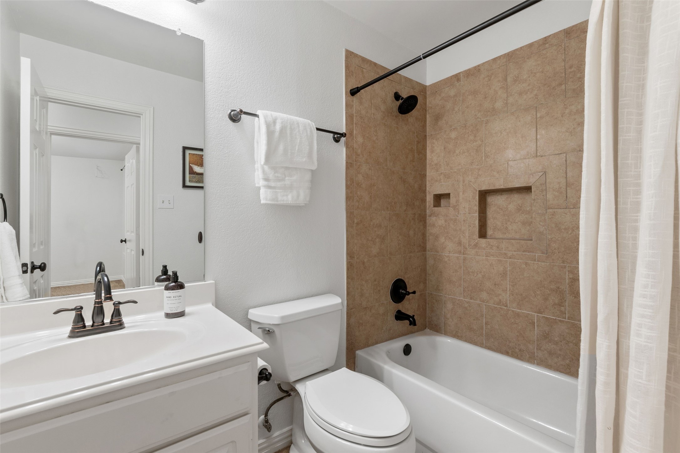 2904 Willowdale Court