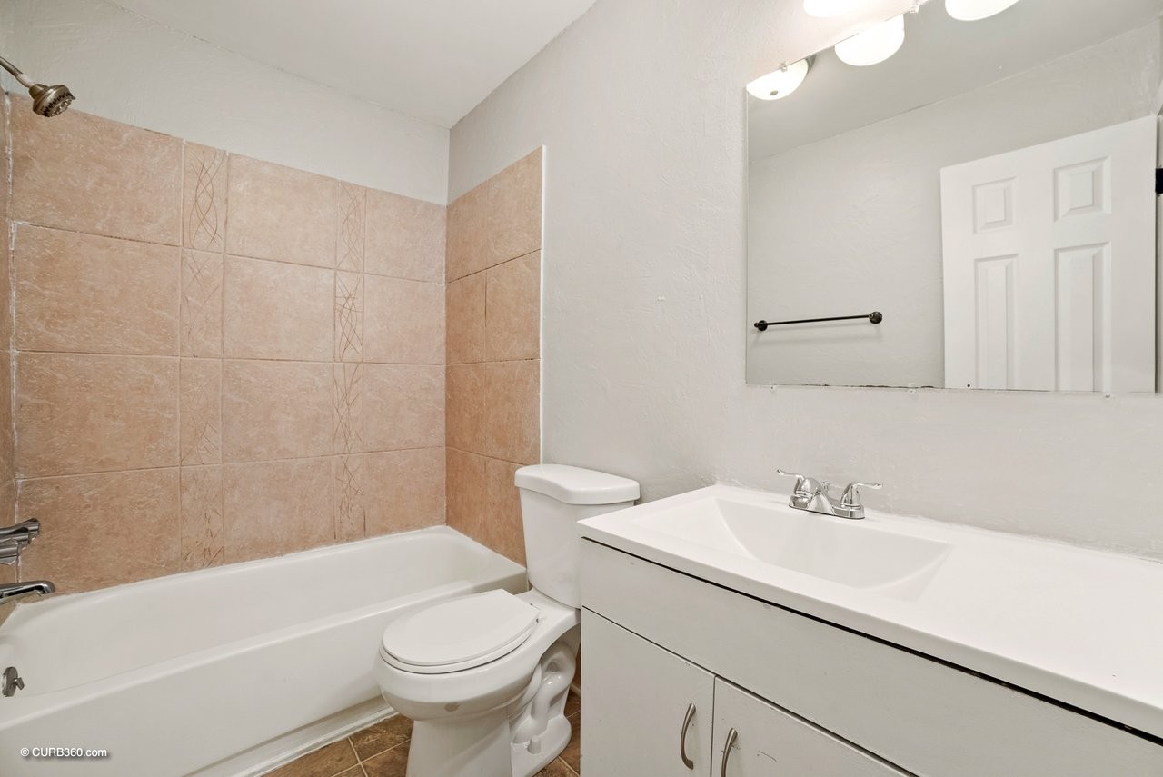 104 Jacksons Retreat Ct